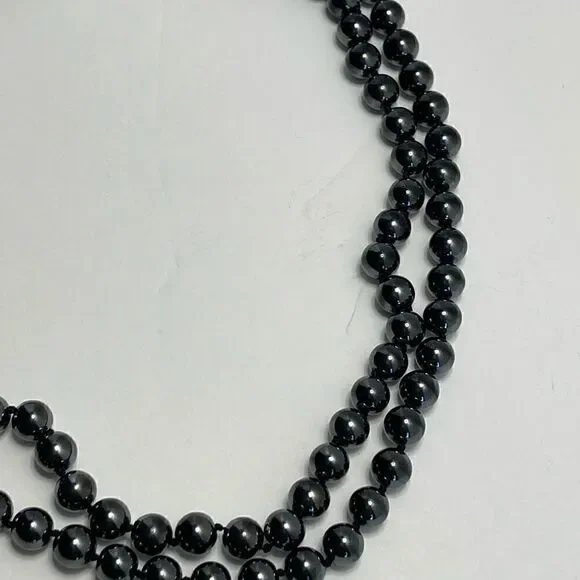 Vintage necklace double strand black glass beans - Picture 10 of 11